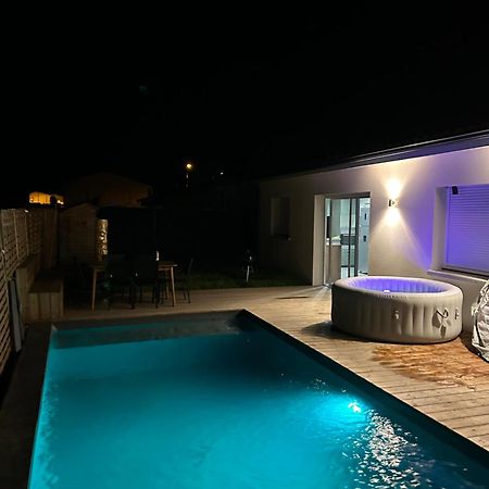 Aux Portes De Bordeaux Maison Cocooning Avec Piscine Ambares-et-Lagrave Eksteriør billede